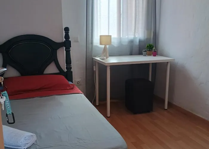 Tu Hogar En Pansiyon Ronda