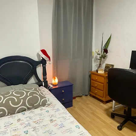 Homestay Tu Hogar En *