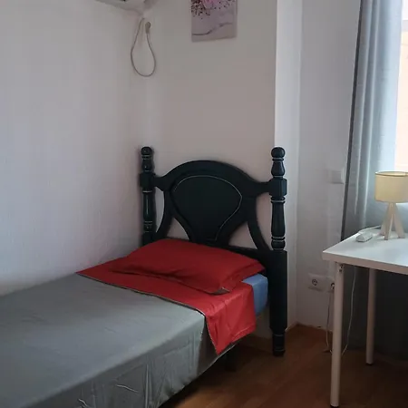 Homestay Tu Hogar En *